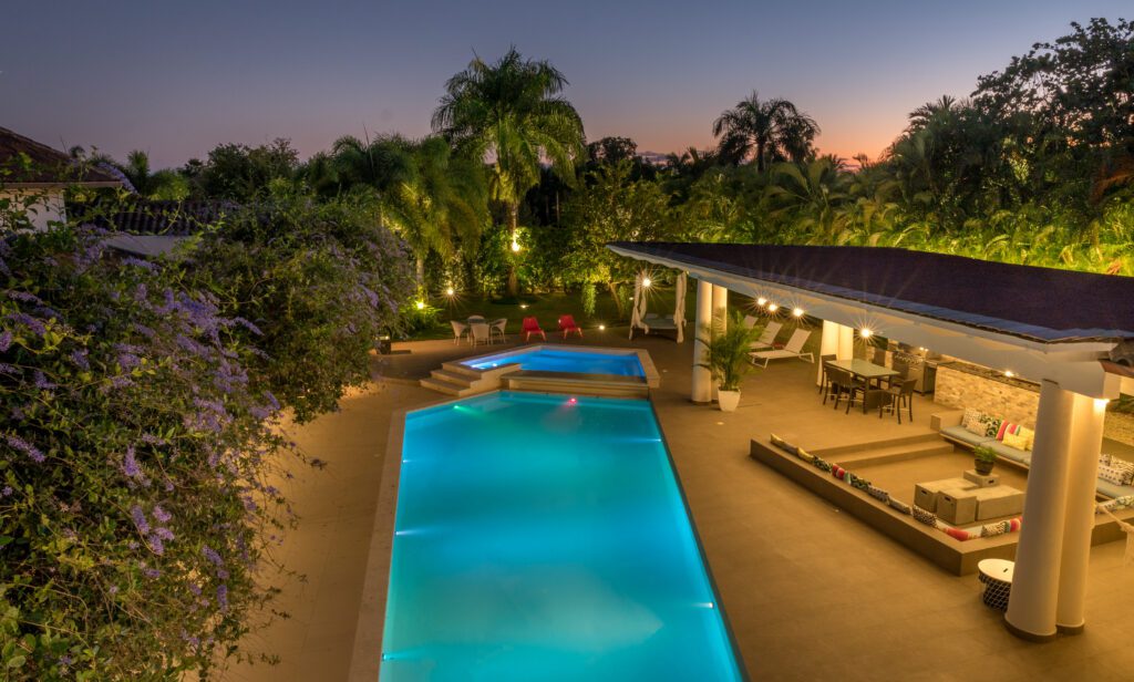 Panoramic View Pool, hot tub, gazebo at dawn