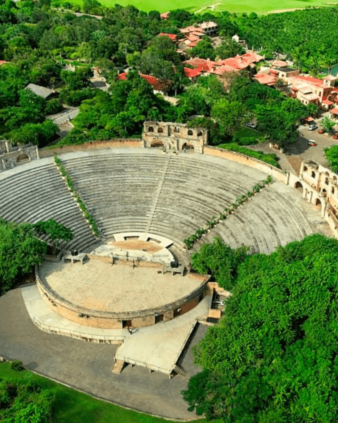 Anfiteatro de Altos de Chavón, La Romana - casa de campo - dominican republic