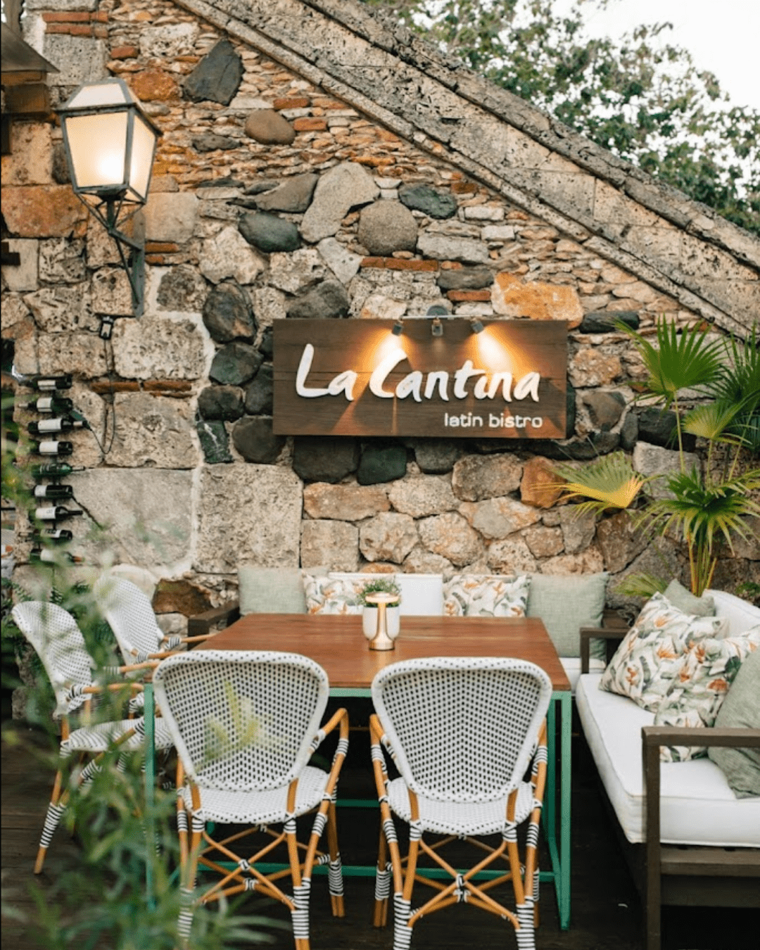 LA CANTINA Restaurant Altos de Chavon - casa de campo marina - la romana - Dominican Republic